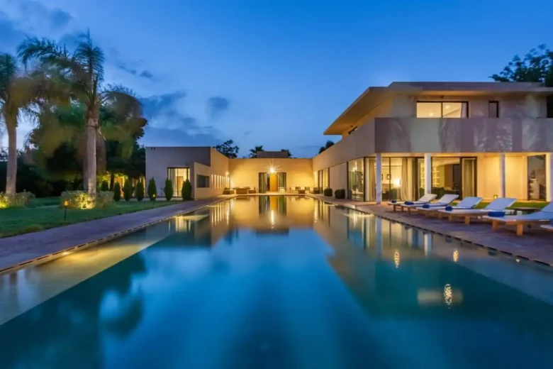 Villa Oasis est une grande villa privée de luxe située à Marrakech.