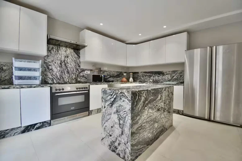 2f426e71 f48a 4693 a931 6e08cc1a611f