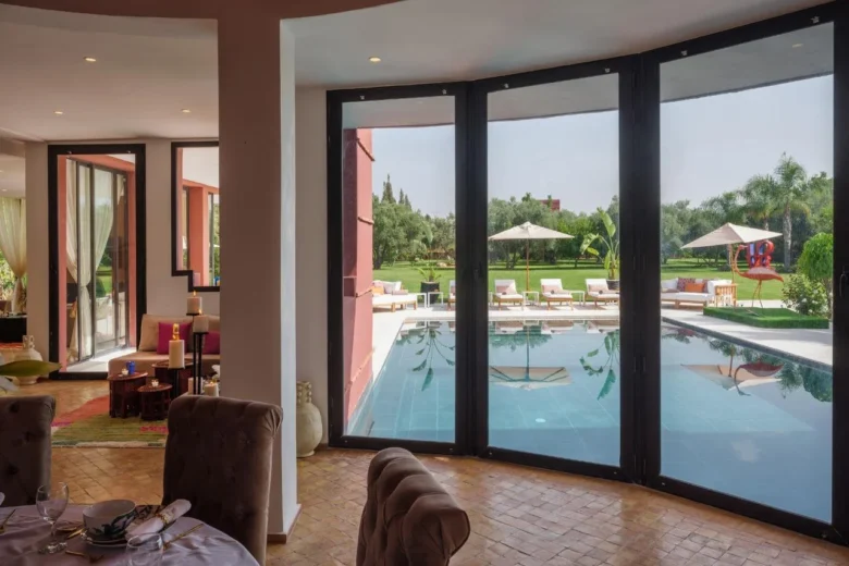 Location villa Marrakech 20 personnes : trouvez la propriété adaptée à votre groupe 5 Location villa Marrakech 20 personnes avec piscine privée et grand jardin
