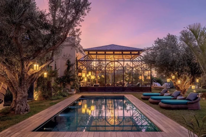 Villa luxe Marrakech Palmeraie avec piscine privée et jardin