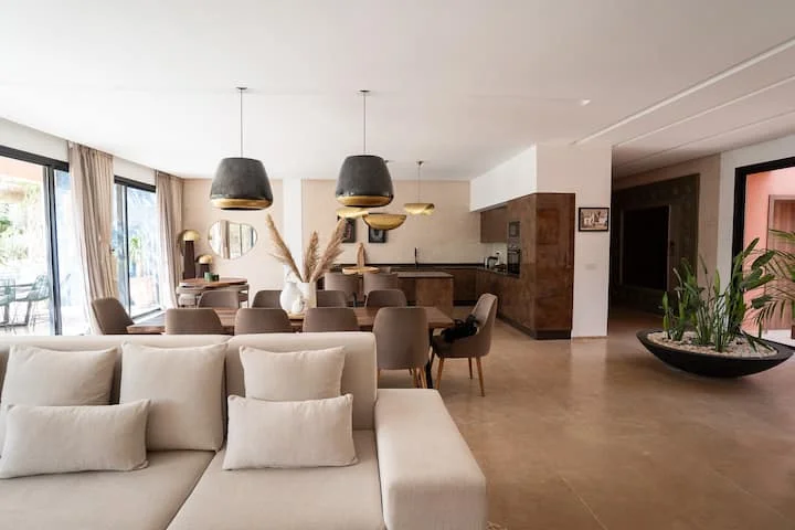 1e3f9d5d c9a5 4c51 81de f9b0d886e185