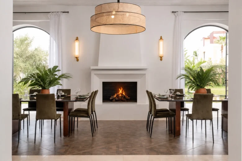 DINING 1