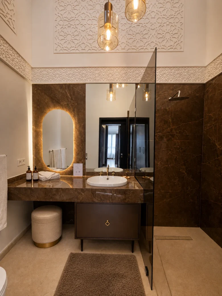bathroom walk in 1